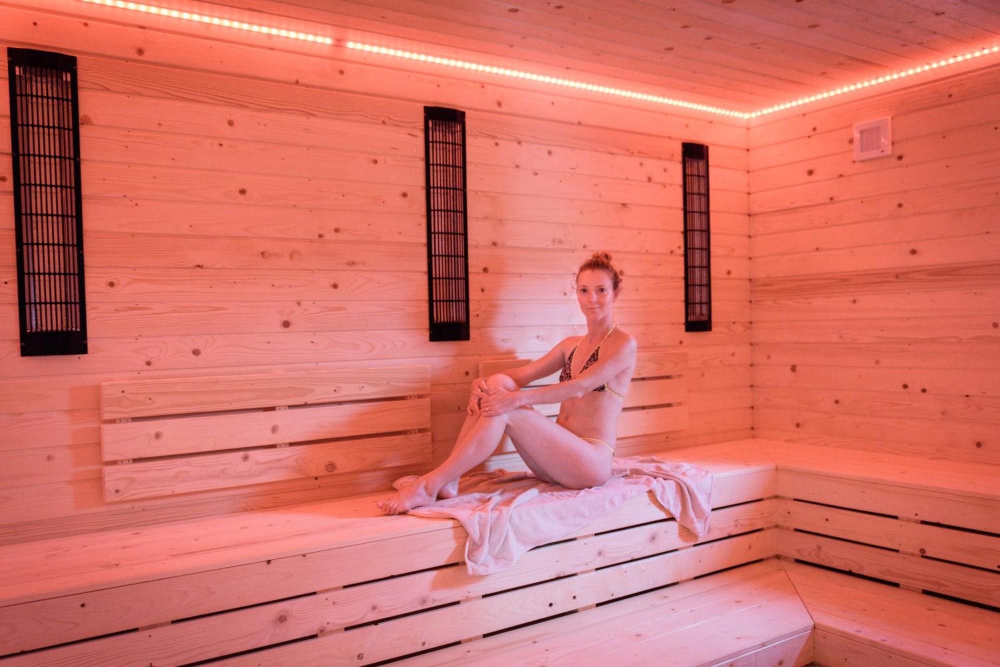 Wellness Resort Szecseny Jigodin Bai Room photo